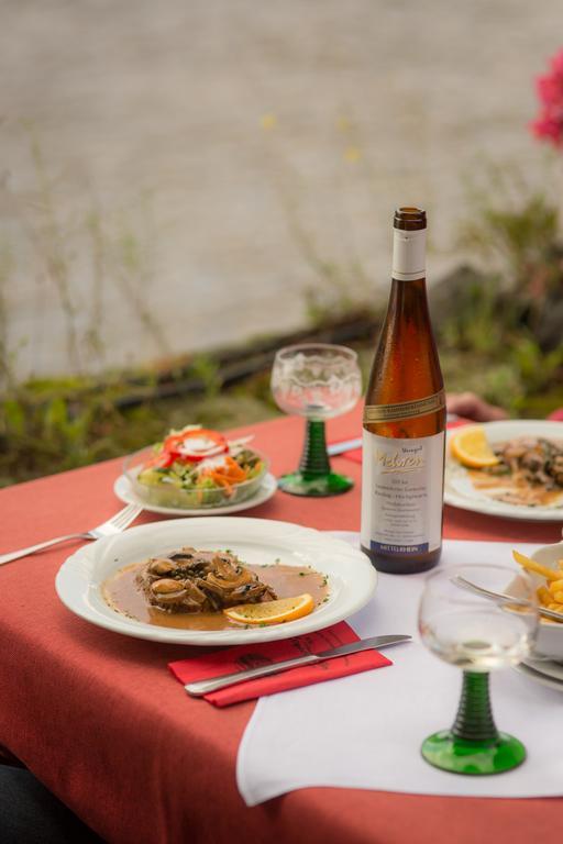 Hotel Leyscher Hof Leutesdorf Екстериор снимка