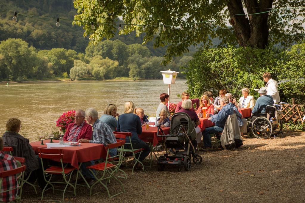 Hotel Leyscher Hof Leutesdorf Екстериор снимка